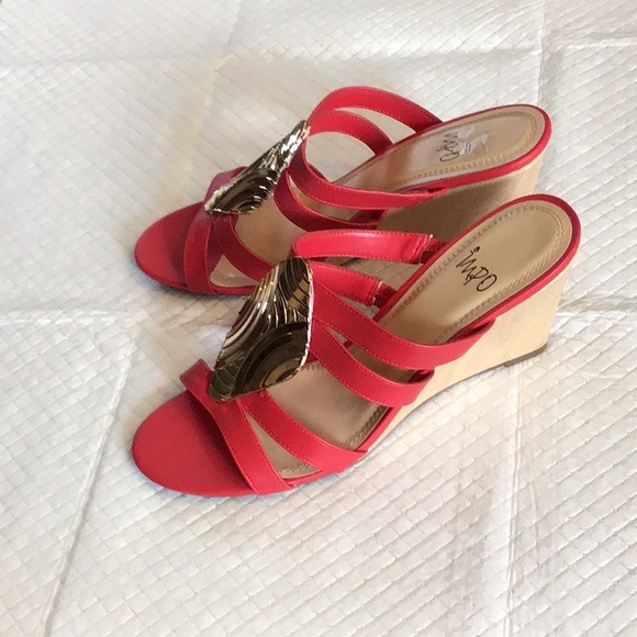 Shoes - Picture 2 of 2